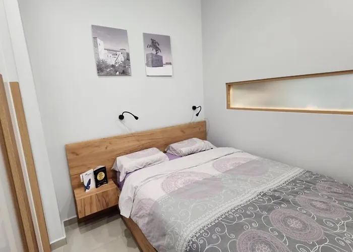 Four Suns Loft *
