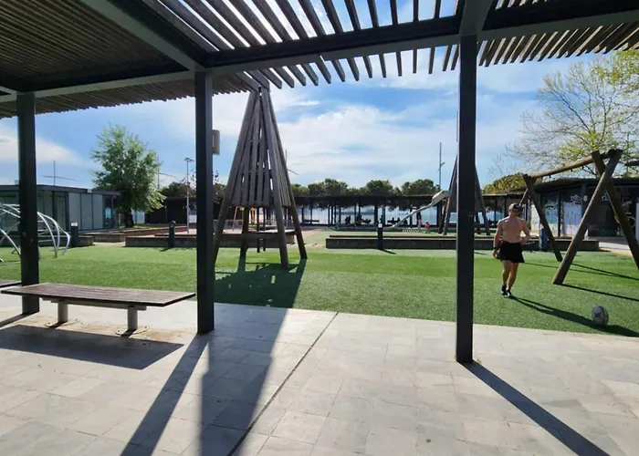 Four Suns Loft Апартаменты Салоники